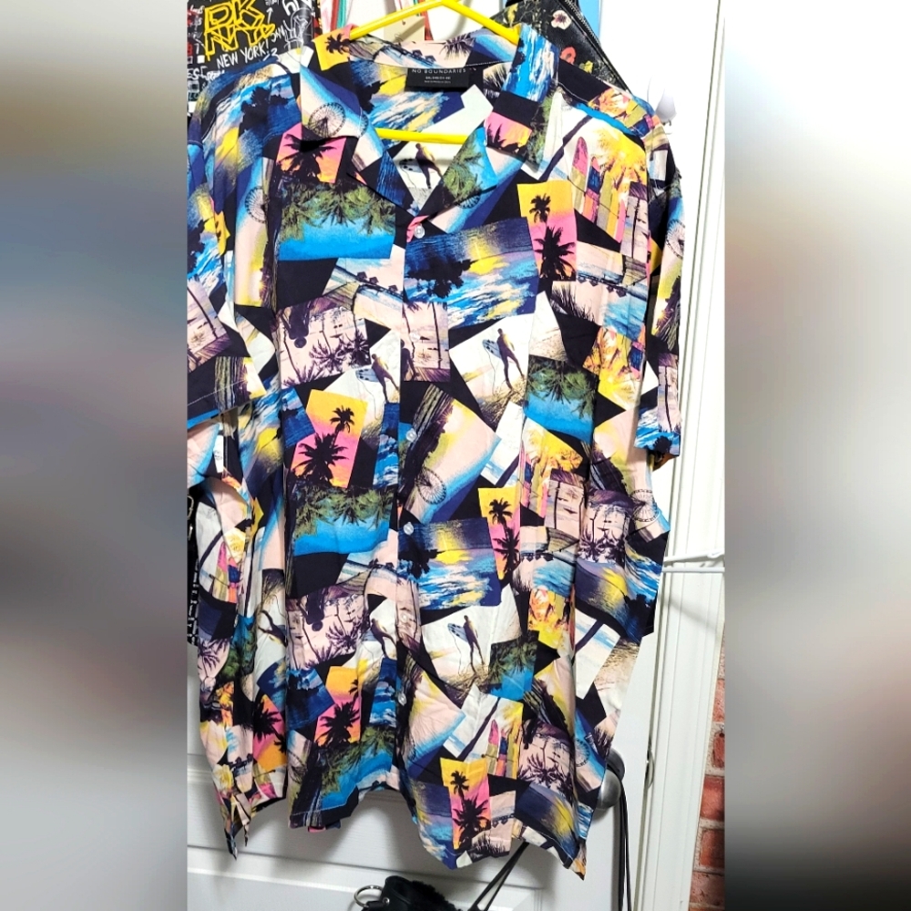 Men's 3XL 54-56 NWT button-down shirt. Great look for every occasion